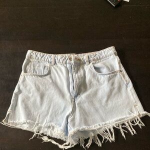 Zara size 10 Light Blue Denim Frayed Hem Women Shorts